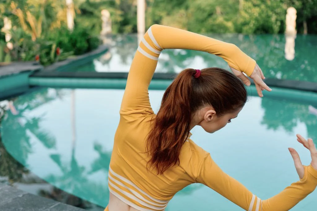An active expat enjoying the tropical Bali lifestyle while maintaining health.