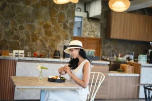 An active expat maintaining health and productivity while living in Bali.