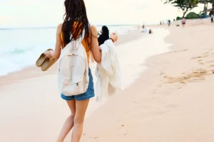 A fit and hydrated traveler enjoying a healthy holiday in Bali.