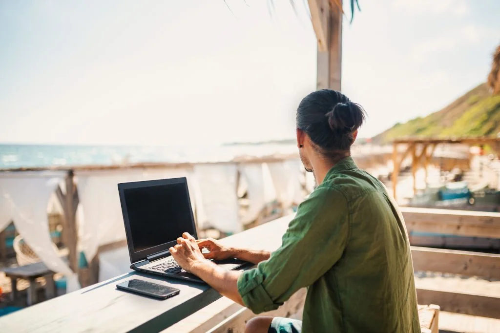 Importance of regular dental check-ups for digital nomads in Bali.