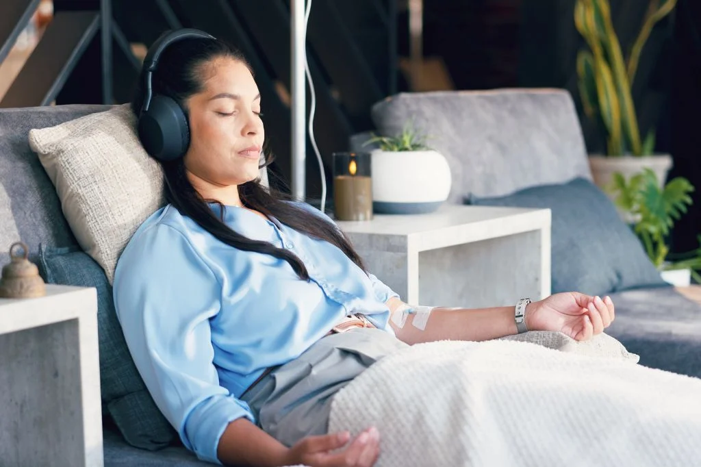 IV Drip therapy is a fast way for digital nomads to recover from burnout and restore focus.