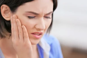 Finding an emergency dentist for a toothache in Bali.