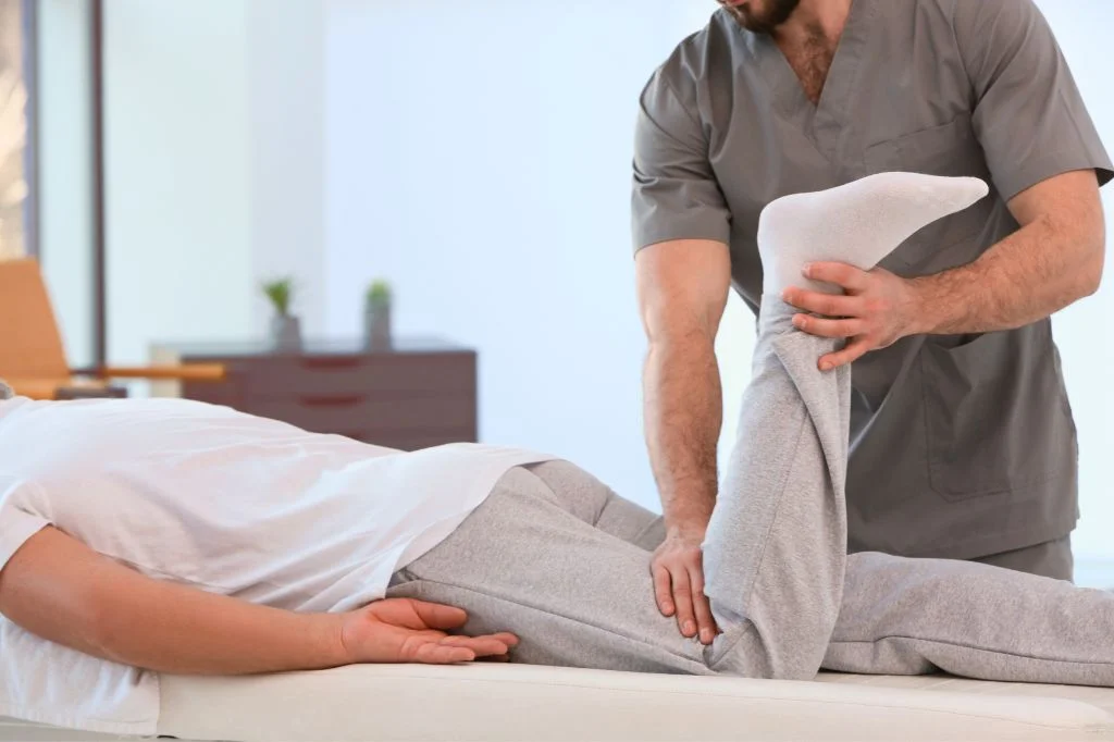 A premium clinical home visit physiotherapy session inside a private Bali villa.